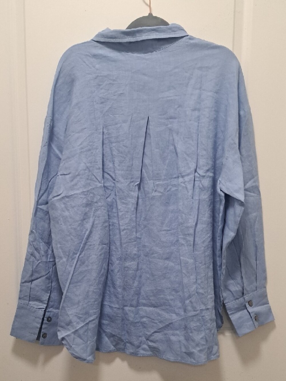 Light Blue Button-Up Collared Women's Top - Picture 4 of 4